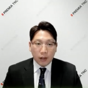 Picture of Raymond Lee